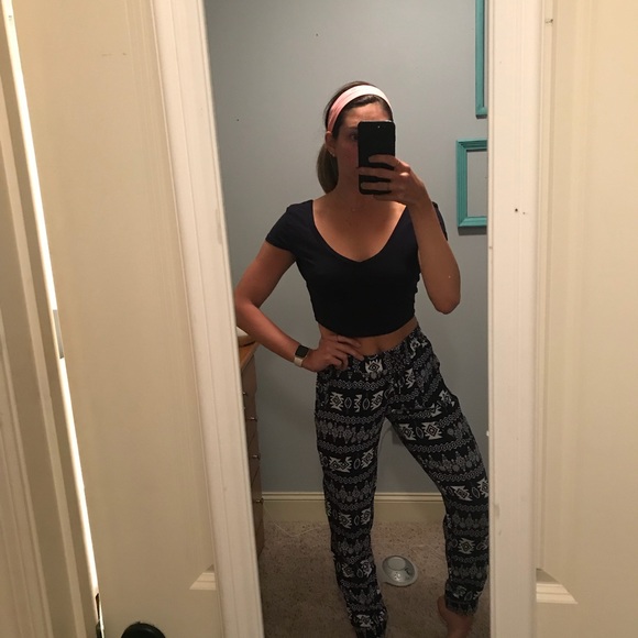 Fun pants by Lucy love, cropped tee comes free - Picture 2 of 7